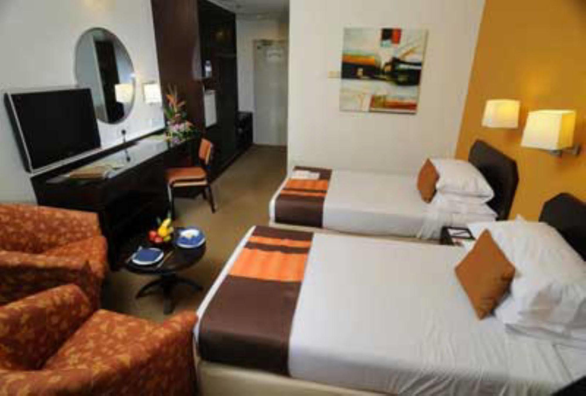 קאג'אנג Rhr Hotel At Uniten מראה חיצוני תמונה